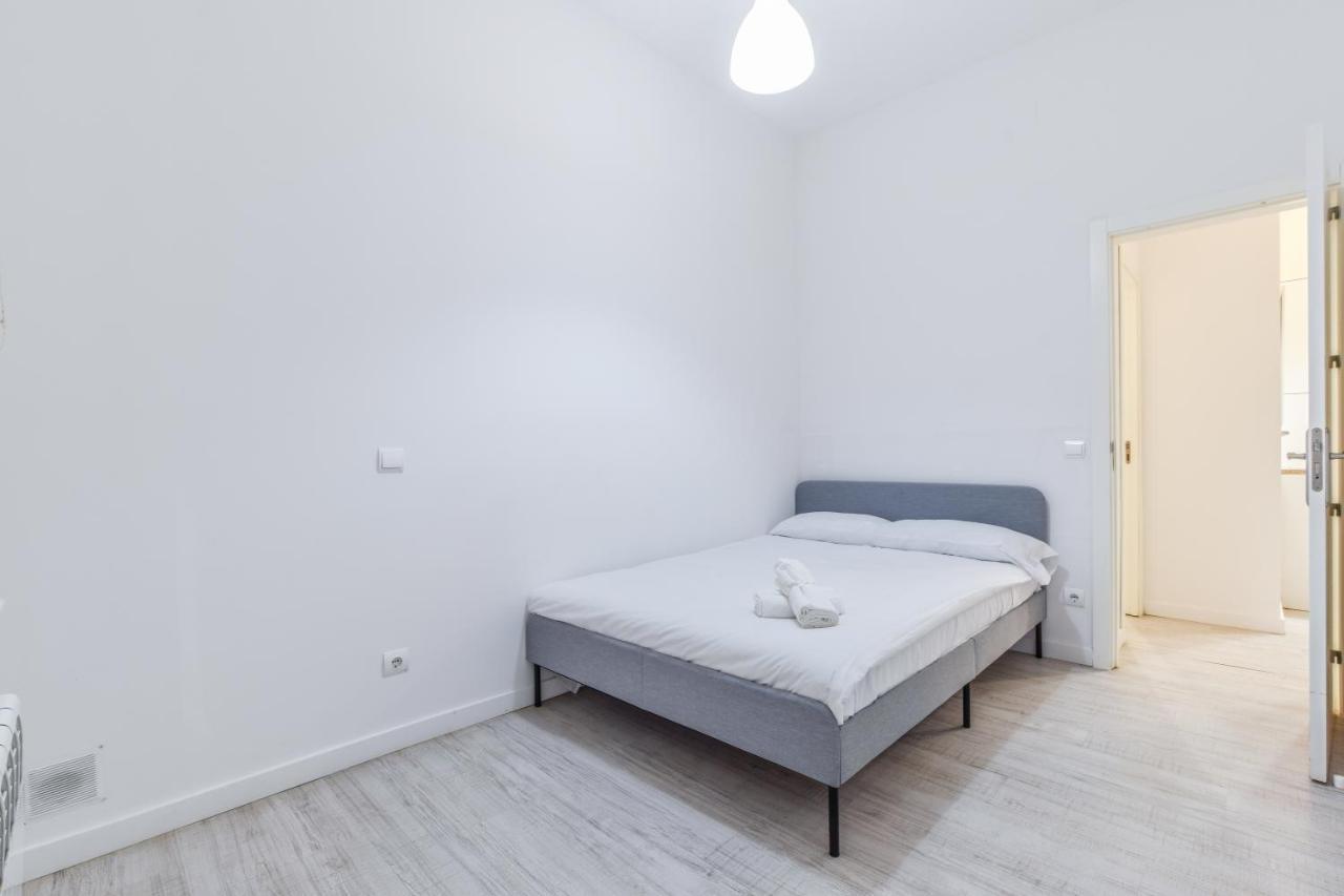 Amplio Apartamento En Malasana Para 6 Personas Apartamento Madrid Exterior foto