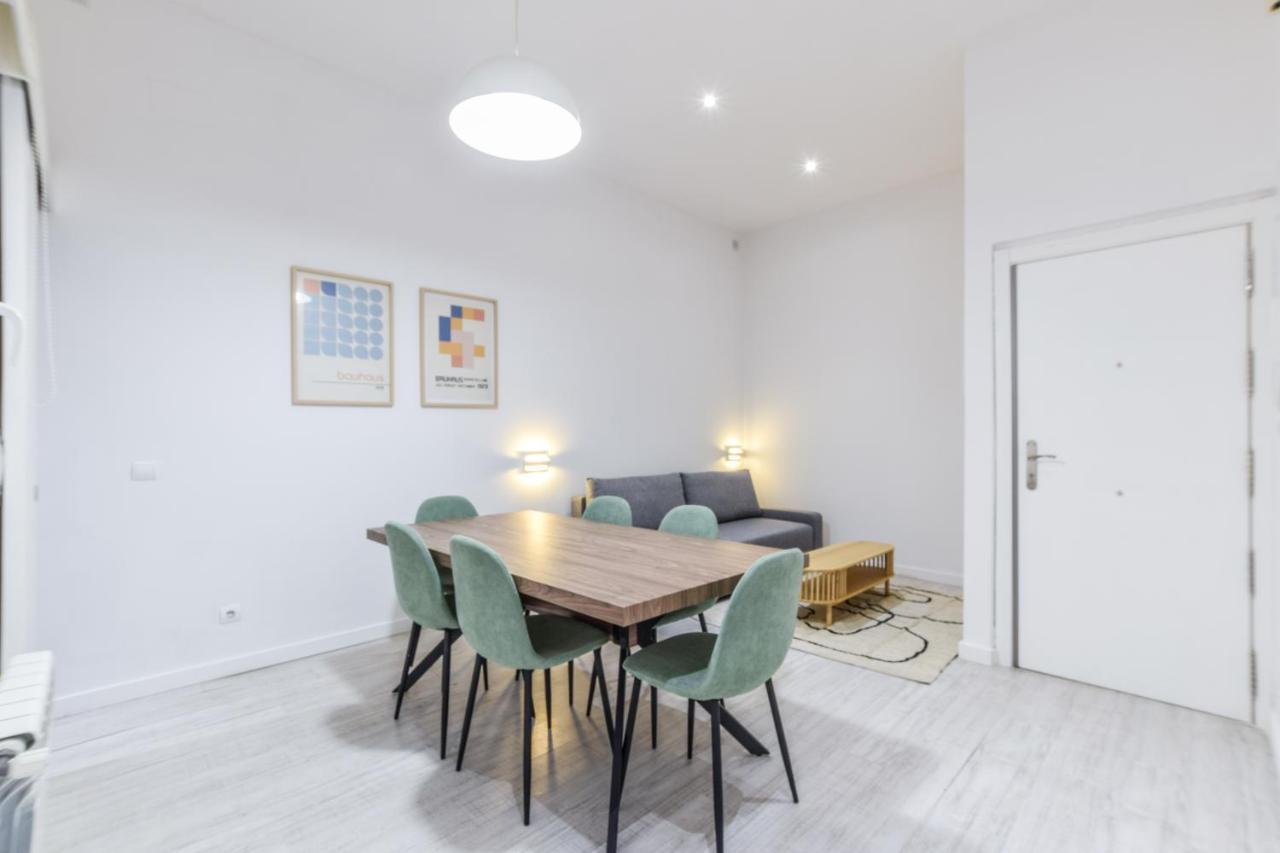 Amplio Apartamento En Malasana Para 6 Personas Apartamento Madrid Exterior foto